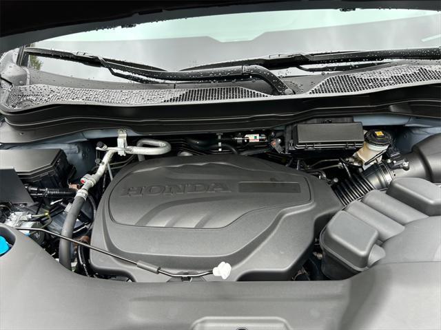 new 2025 Honda Ridgeline car, priced at $42,055