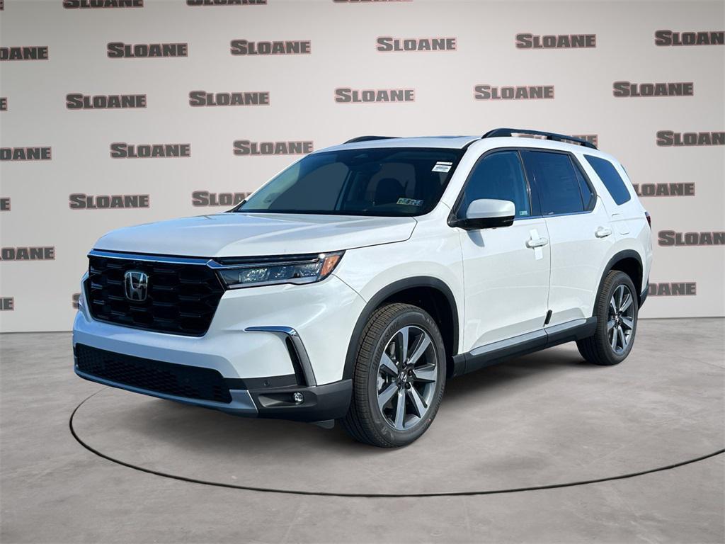 new 2025 Honda Pilot car, priced at $55,030