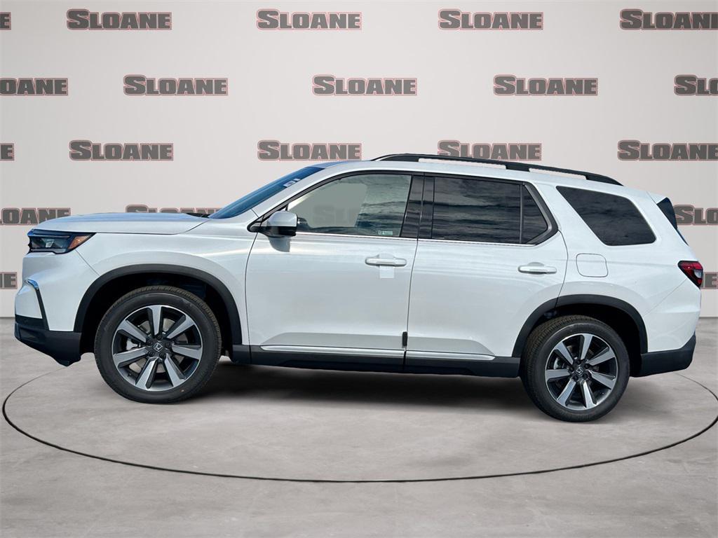 new 2025 Honda Pilot car, priced at $55,030