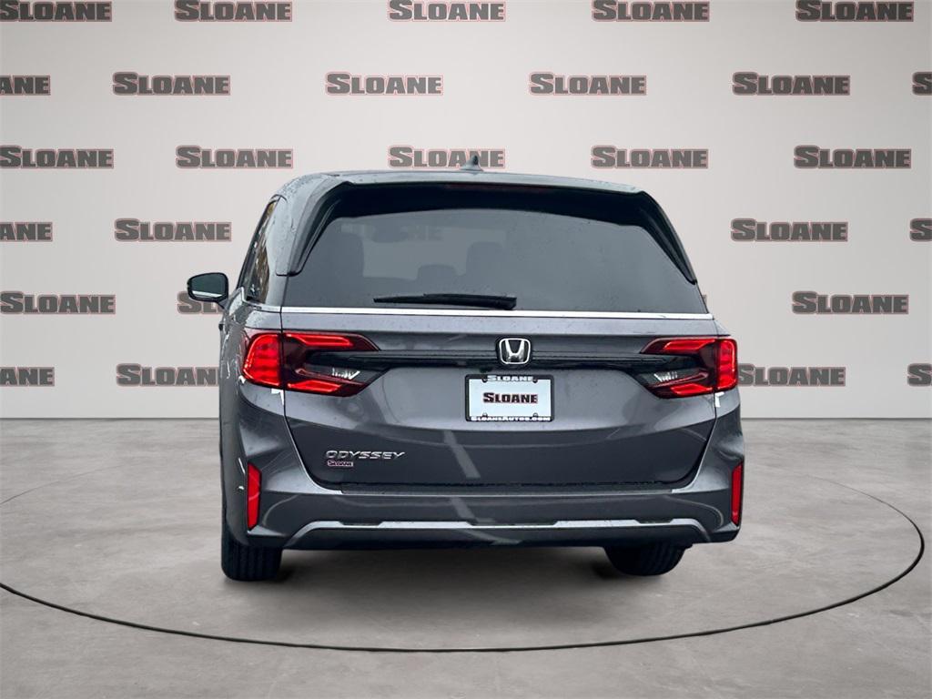 new 2026 Honda Odyssey car, priced at $44,280