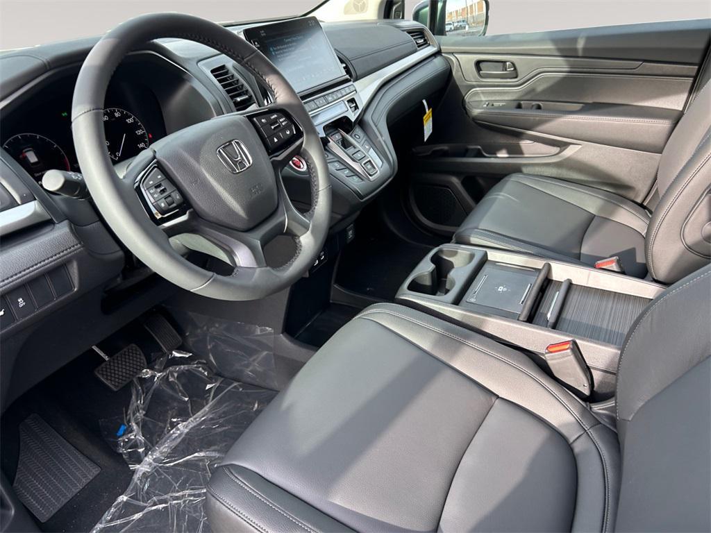 new 2026 Honda Odyssey car, priced at $44,290