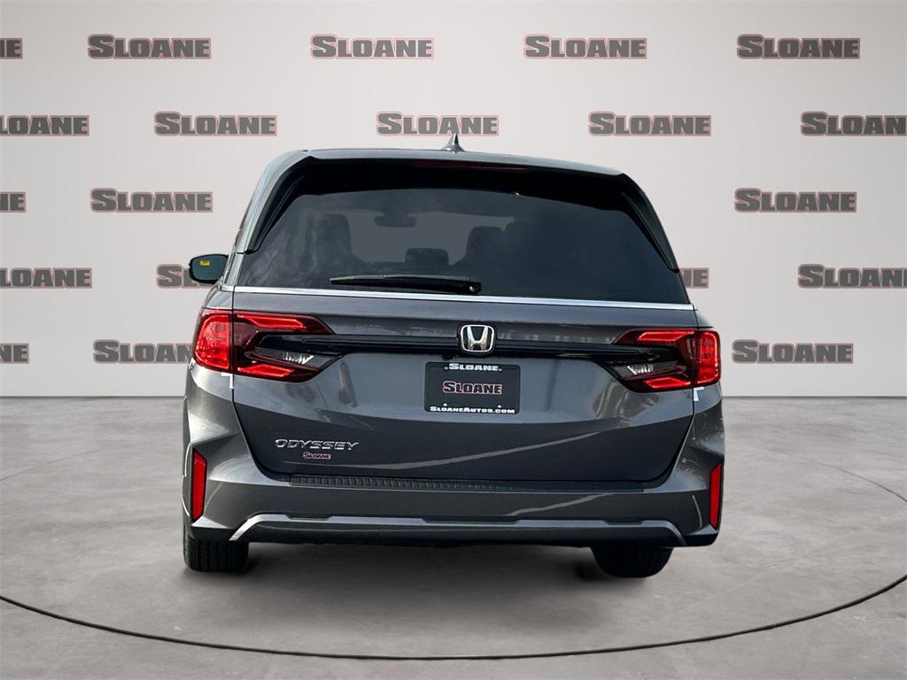 new 2026 Honda Odyssey car, priced at $44,290