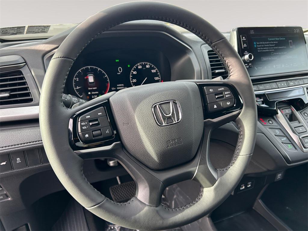 new 2026 Honda Odyssey car, priced at $44,290