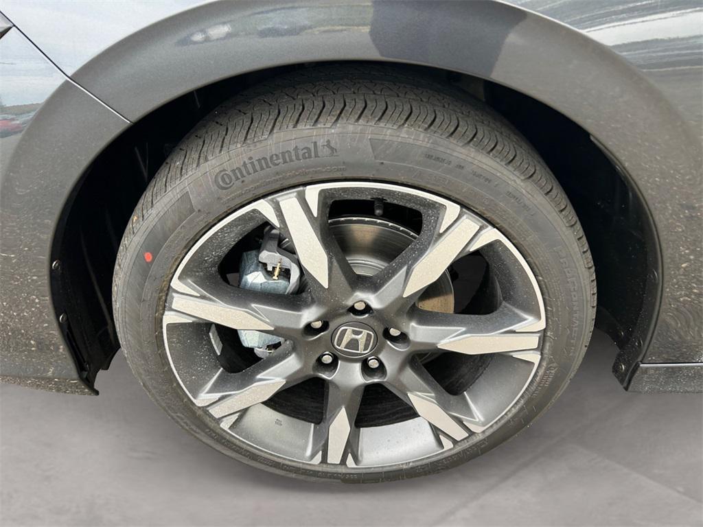 new 2026 Honda Civic Hybrid car, priced at $33,490