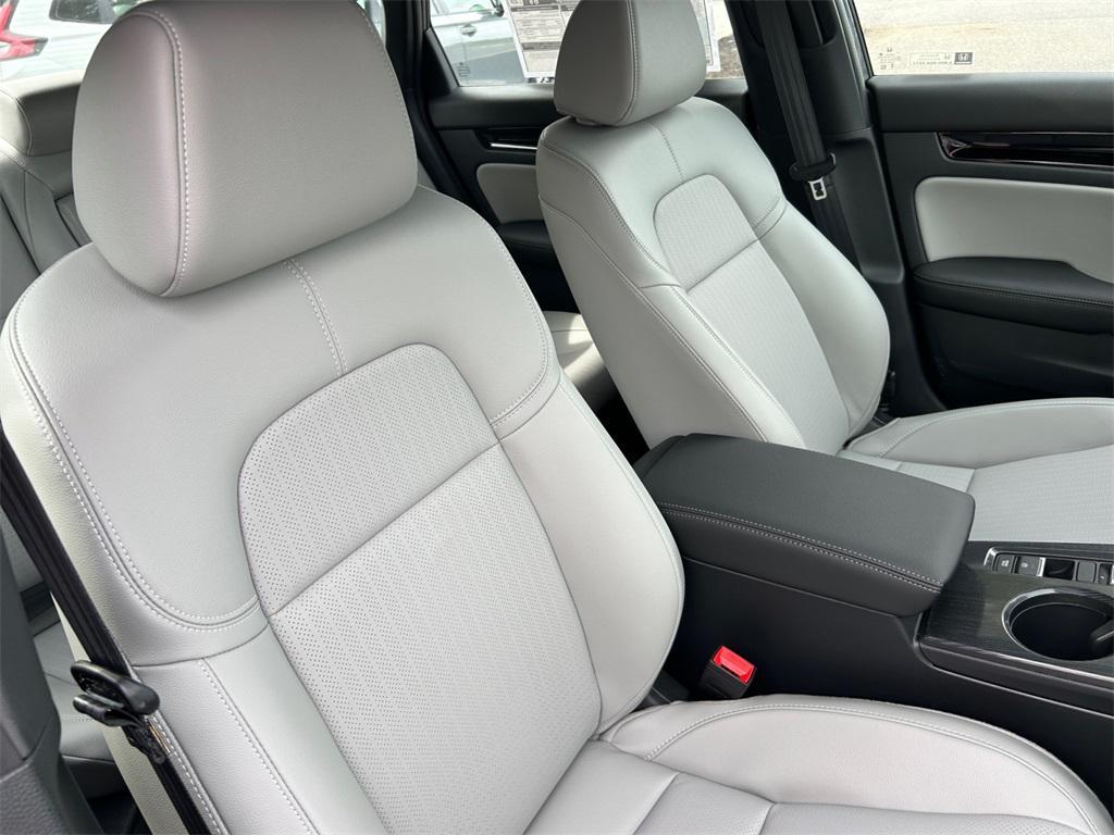 new 2026 Honda Civic Hybrid car, priced at $33,490
