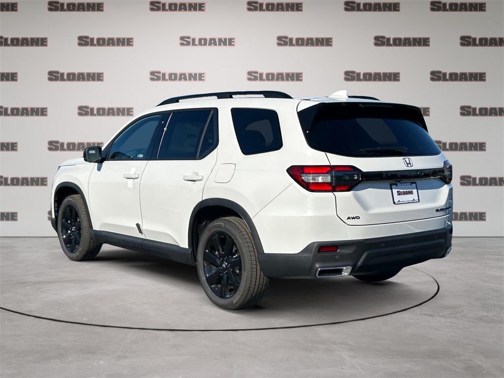 new 2025 Honda Pilot car, priced at $56,530