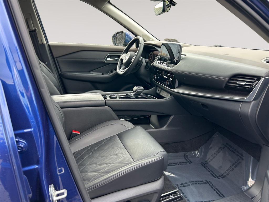 used 2023 Nissan Rogue car, priced at $27,999