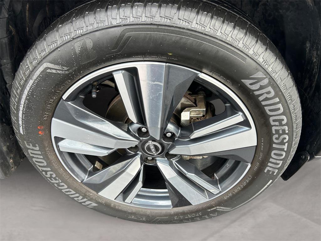 used 2023 Nissan Rogue car, priced at $27,999