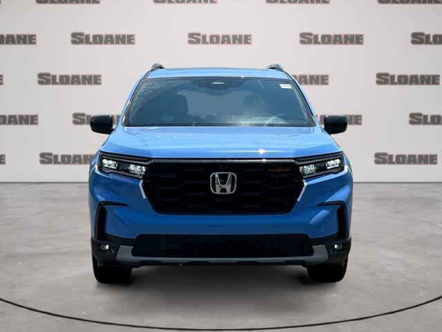 new 2025 Honda Pilot car, priced at $51,735