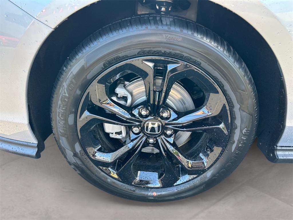new 2025 Honda Accord car, priced at $31,710