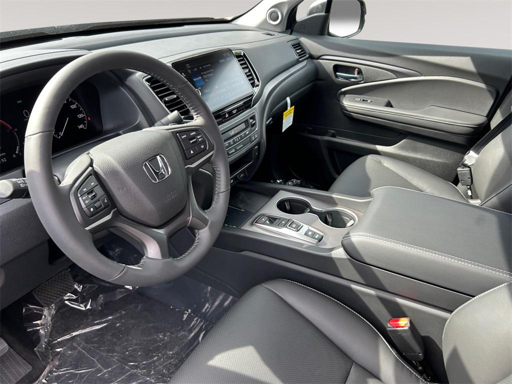 new 2025 Honda Ridgeline car, priced at $44,680