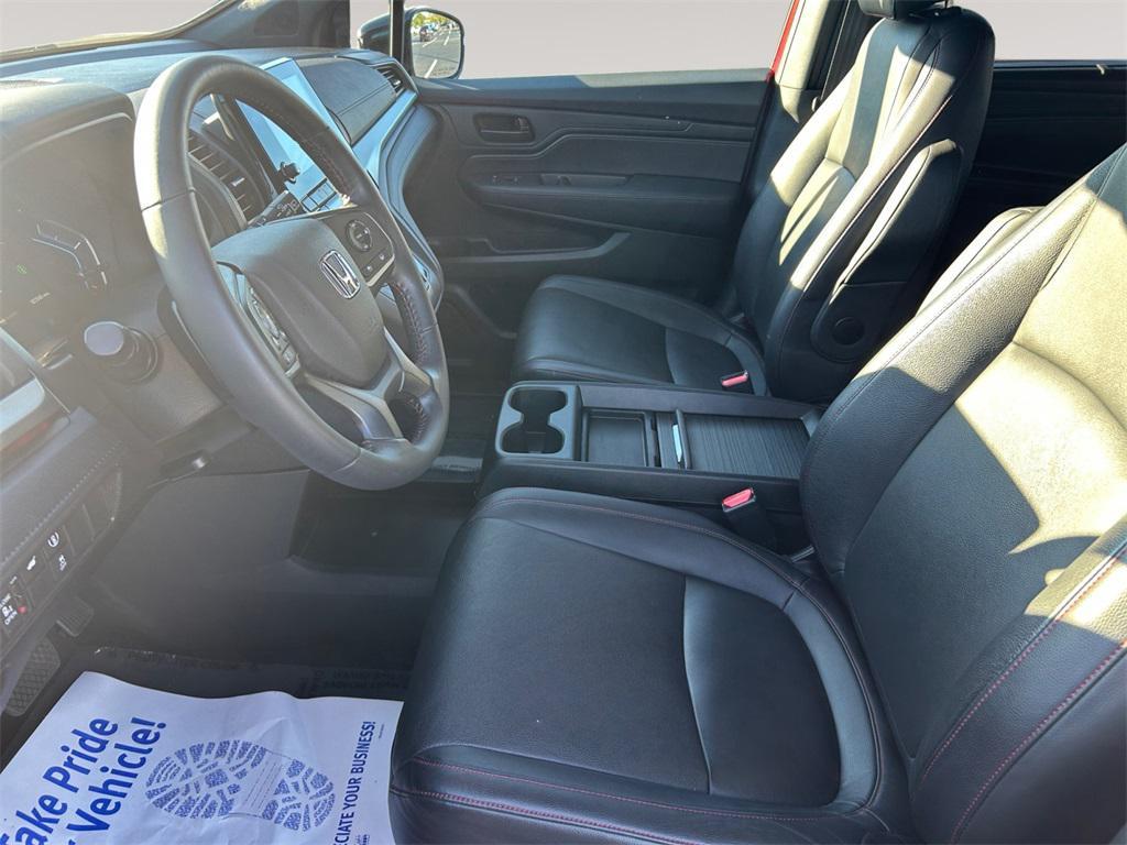 used 2023 Honda Odyssey car, priced at $37,882