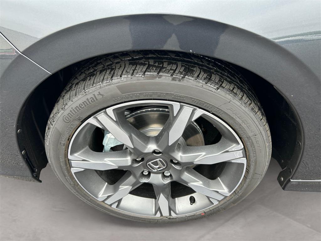 new 2026 Honda Civic Hybrid car, priced at $32,295