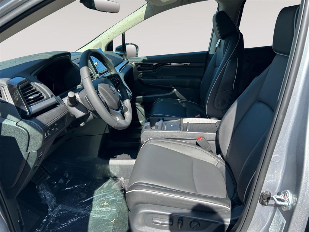 new 2026 Honda Odyssey car, priced at $48,990