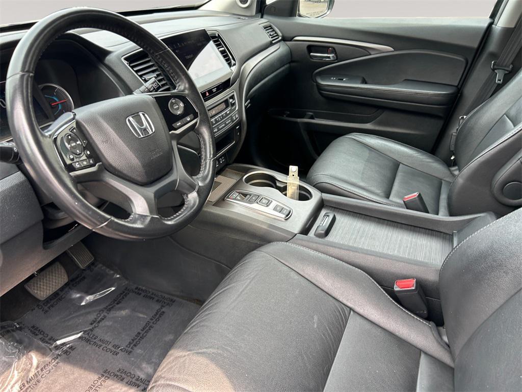 used 2022 Honda Pilot car, priced at $33,999