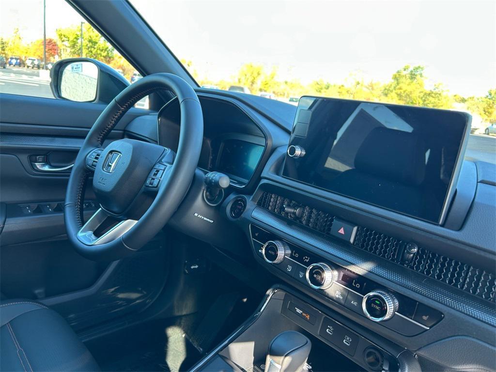 new 2026 Honda CR-V Hybrid car, priced at $42,130