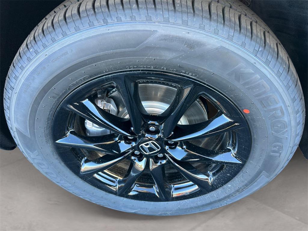 new 2026 Honda CR-V Hybrid car, priced at $42,130