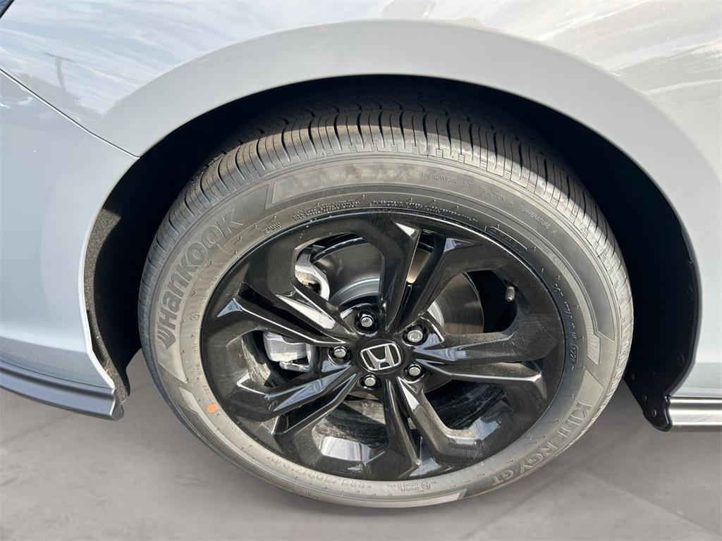 new 2025 Honda Accord car, priced at $32,165