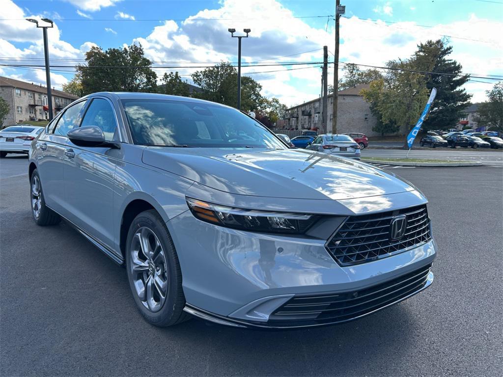 new 2025 Honda Accord Hybrid car, priced at $36,590