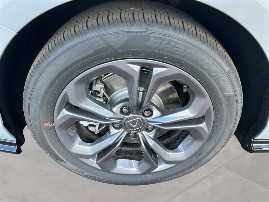 new 2025 Honda Accord Hybrid car, priced at $36,590