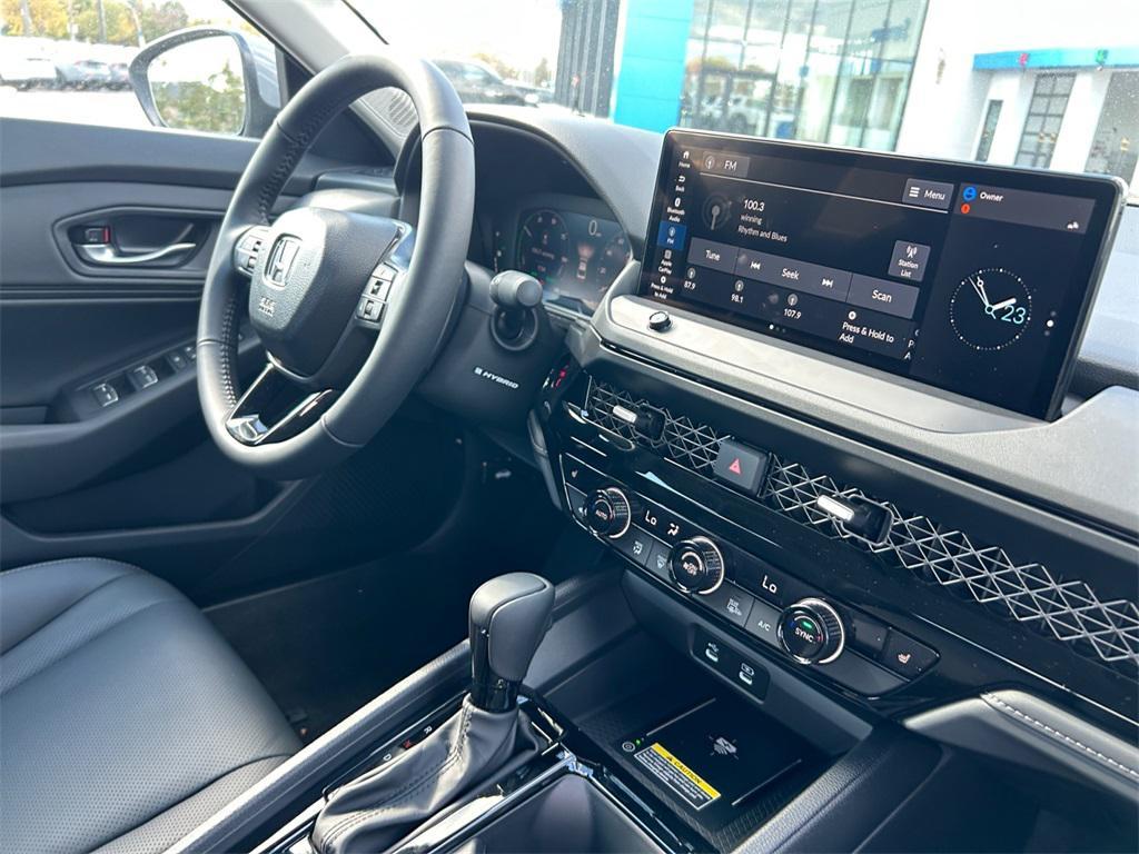 new 2025 Honda Accord Hybrid car, priced at $36,590