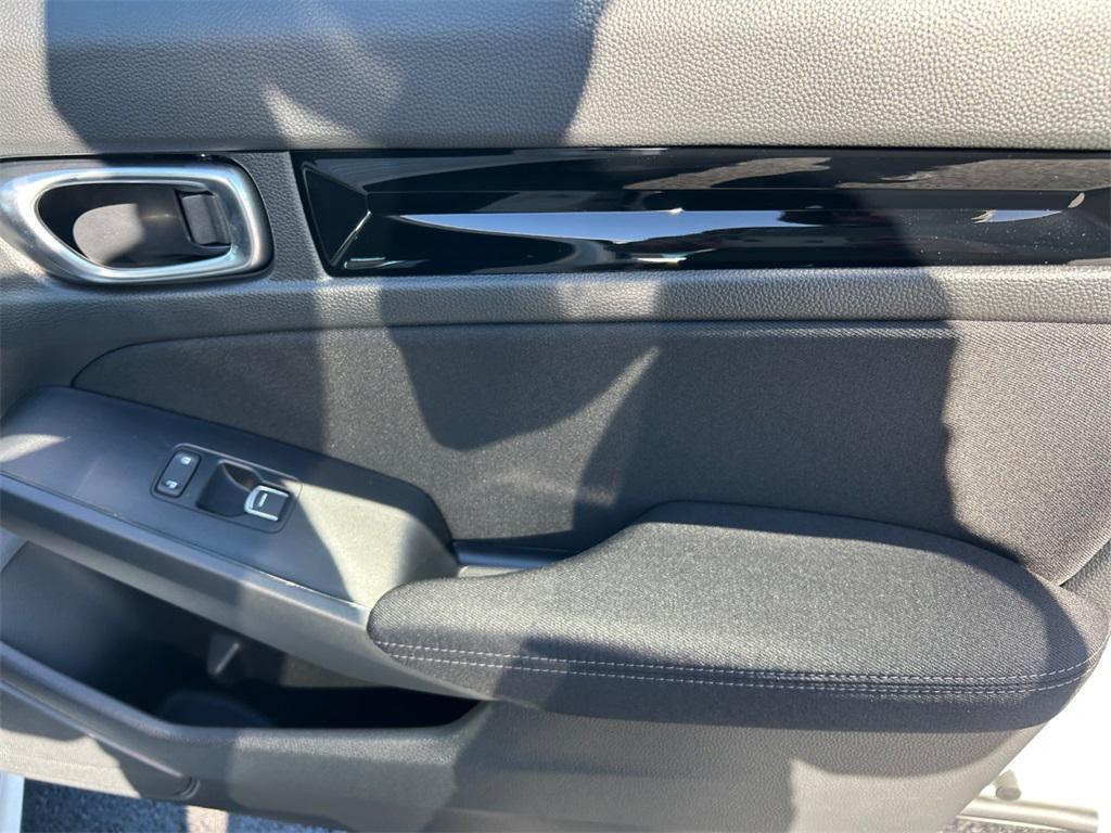 new 2026 Honda Civic Hybrid car, priced at $30,945
