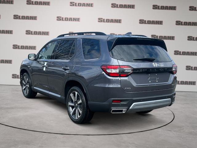 new 2025 Honda Pilot car, priced at $51,050