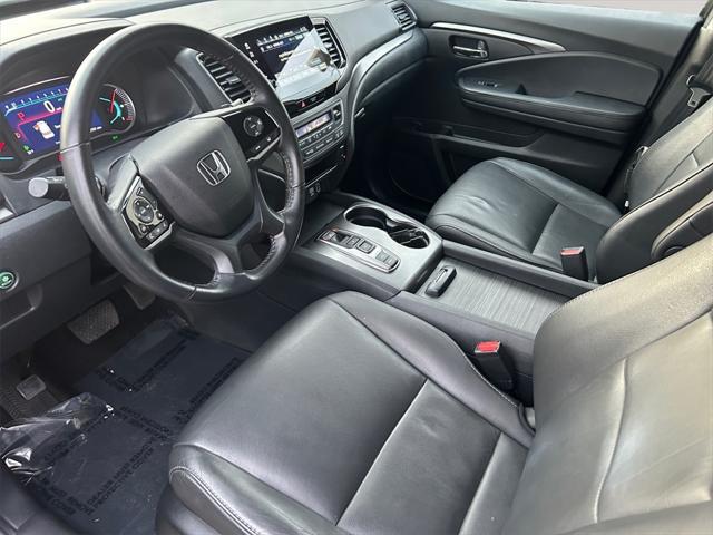 used 2022 Honda Pilot car, priced at $32,399