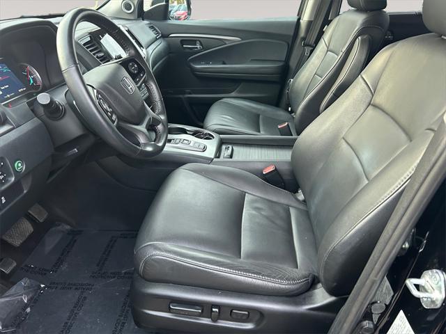 used 2022 Honda Pilot car, priced at $32,399