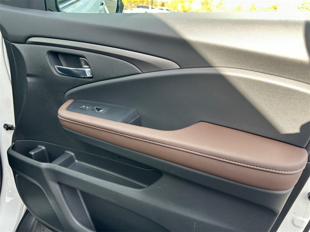 new 2026 Honda Ridgeline car, priced at $45,345