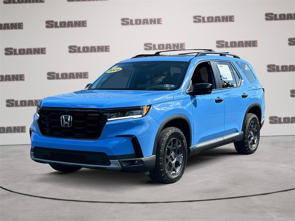used 2024 Honda Pilot car, priced at $41,799