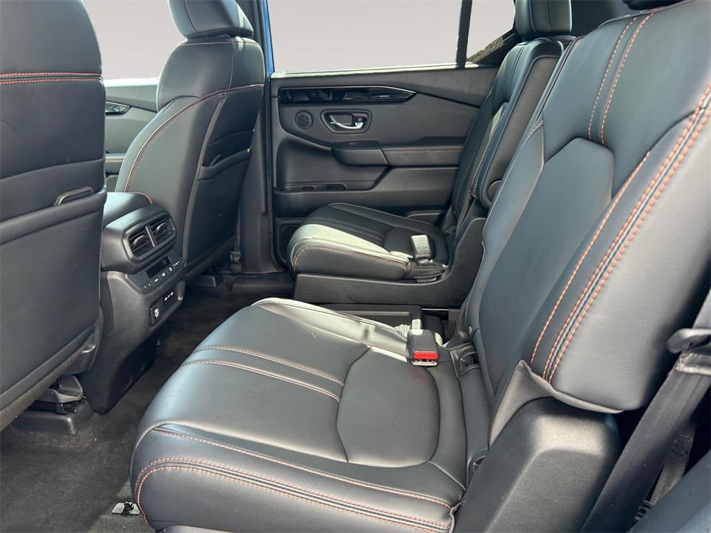 used 2024 Honda Pilot car, priced at $41,799