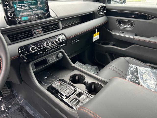 new 2025 Honda Pilot car, priced at $50,850