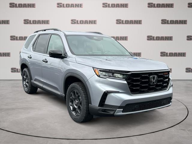 new 2025 Honda Pilot car, priced at $50,850
