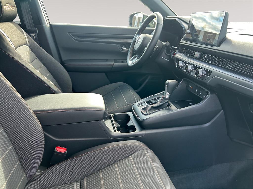 new 2026 Honda CR-V Hybrid car, priced at $40,250