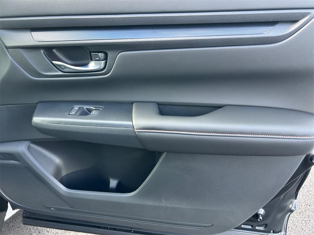 new 2026 Honda CR-V Hybrid car, priced at $40,250