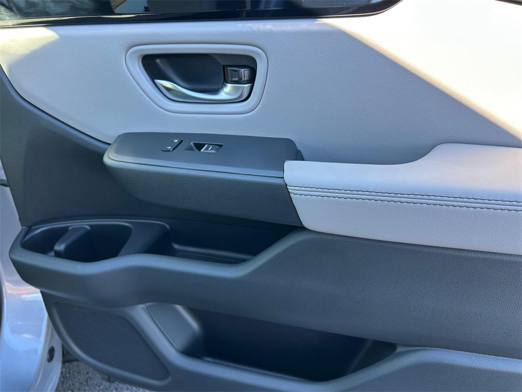 new 2025 Honda Pilot car, priced at $47,825