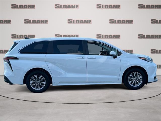 used 2024 Toyota Sienna car, priced at $41,999