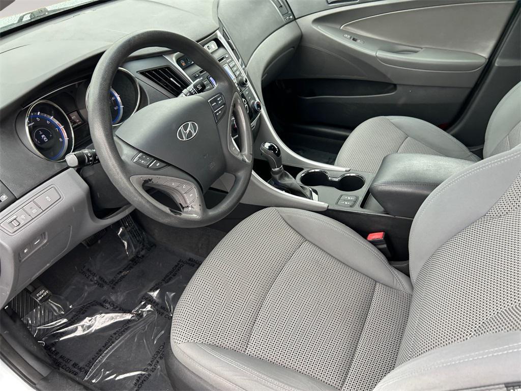 used 2013 Hyundai Sonata car, priced at $7,999