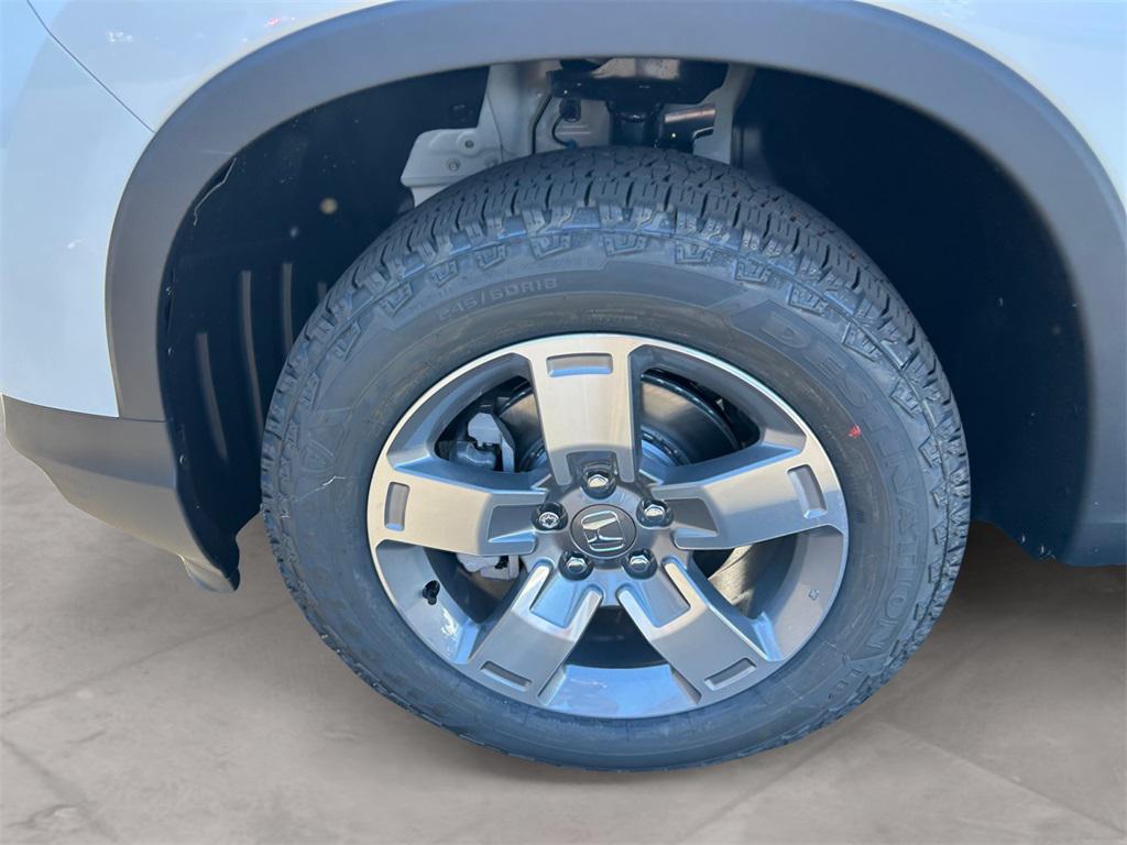 new 2025 Honda Ridgeline car, priced at $44,885
