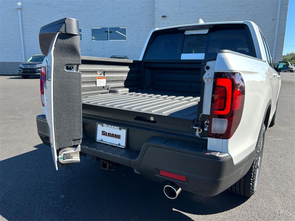 new 2025 Honda Ridgeline car, priced at $44,885