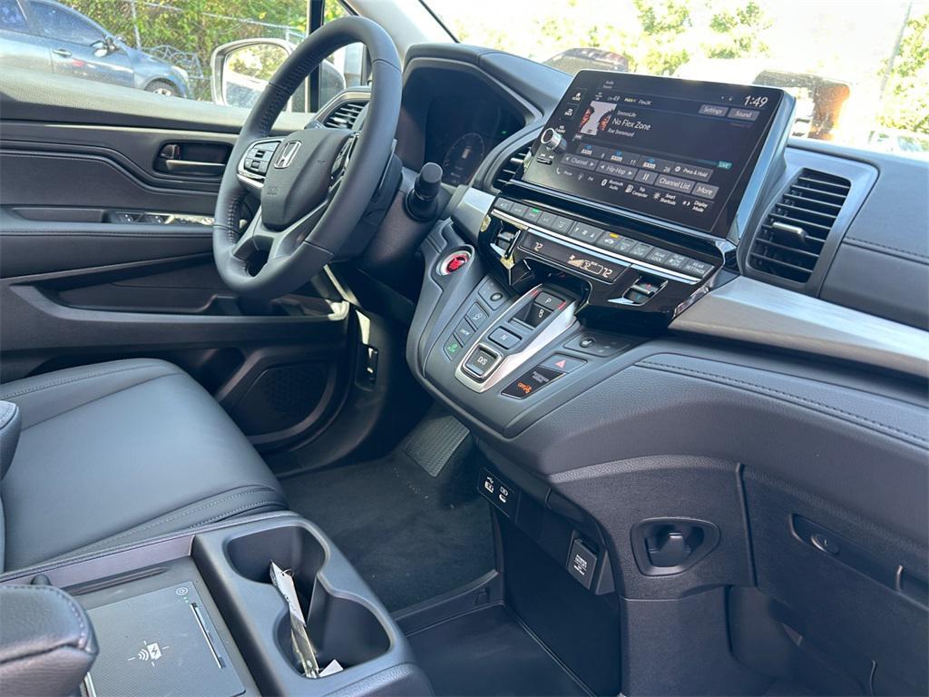 new 2026 Honda Odyssey car, priced at $44,885