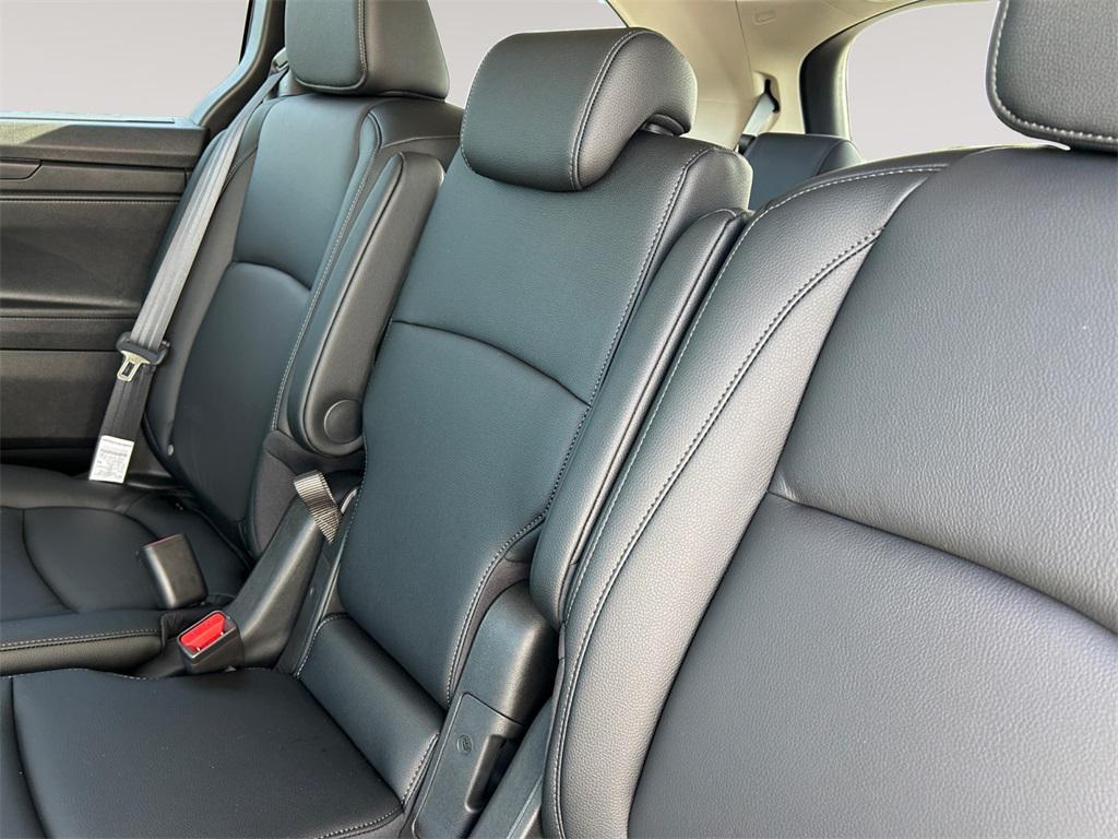new 2026 Honda Odyssey car, priced at $44,885