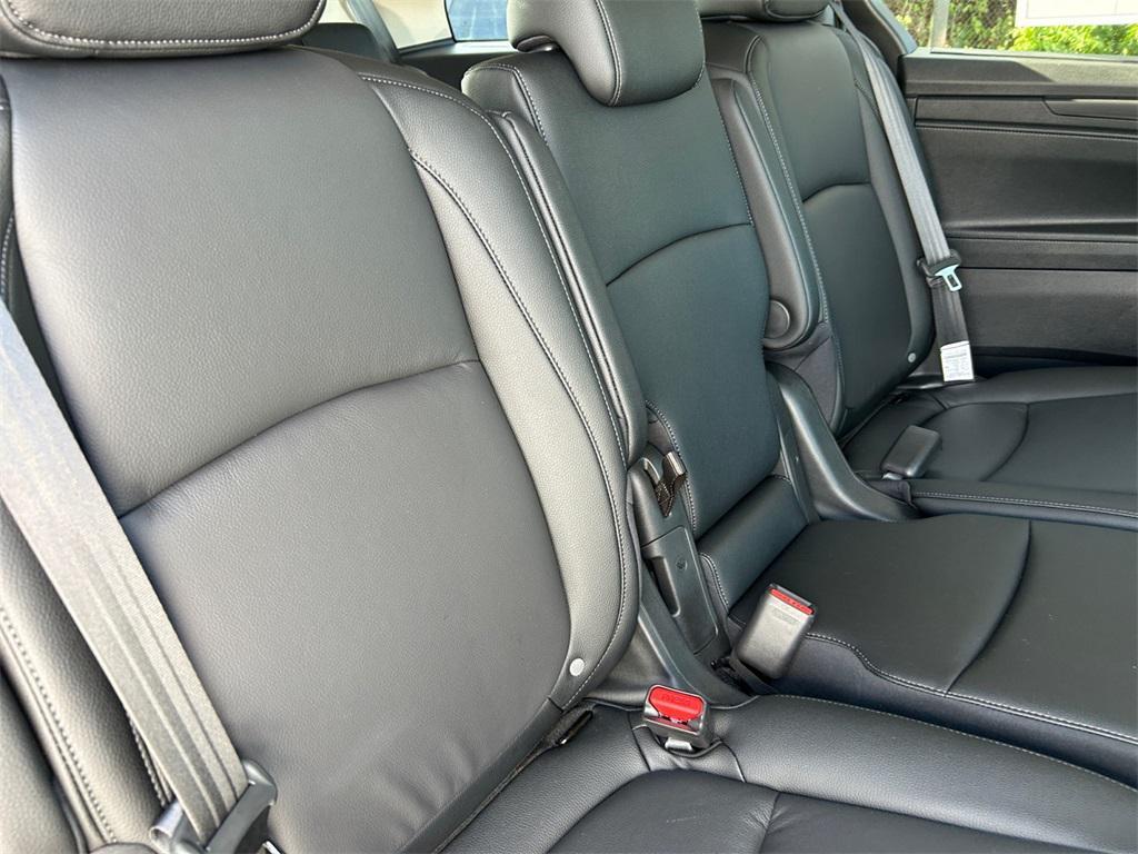 new 2026 Honda Odyssey car, priced at $44,885