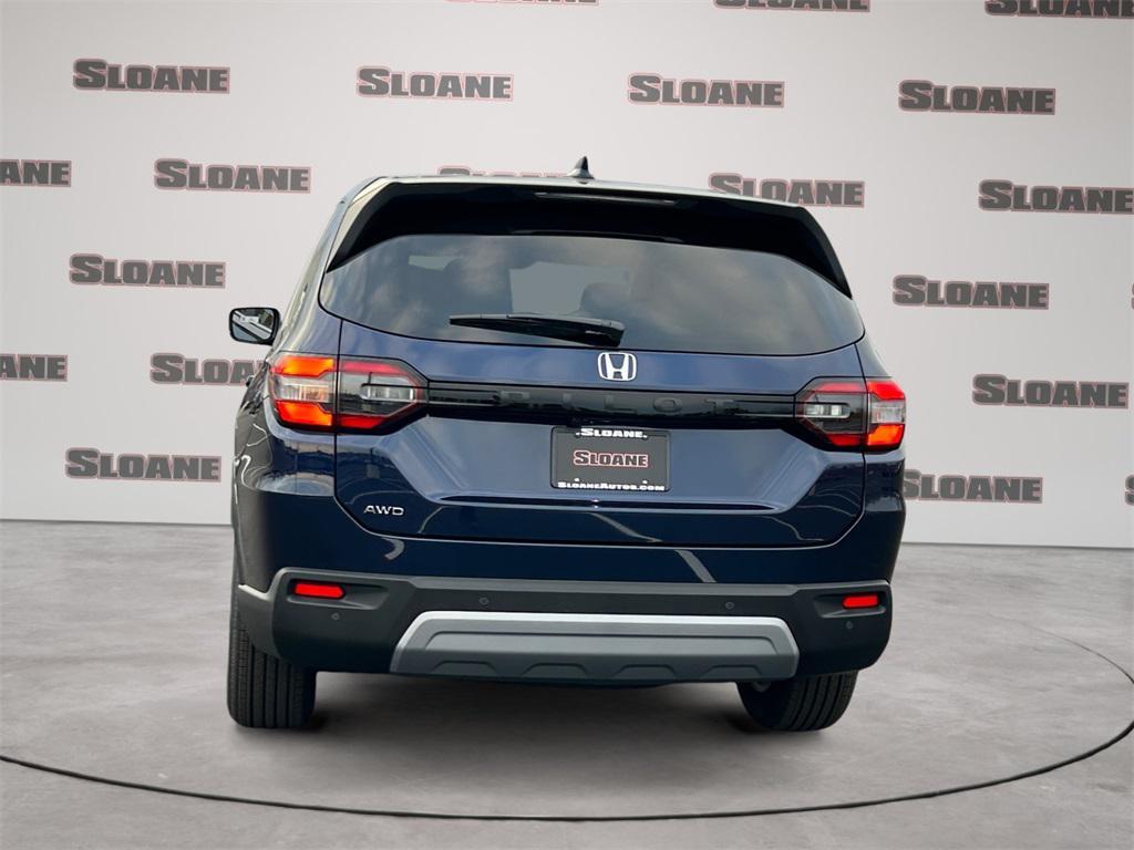 new 2025 Honda Pilot car, priced at $47,095