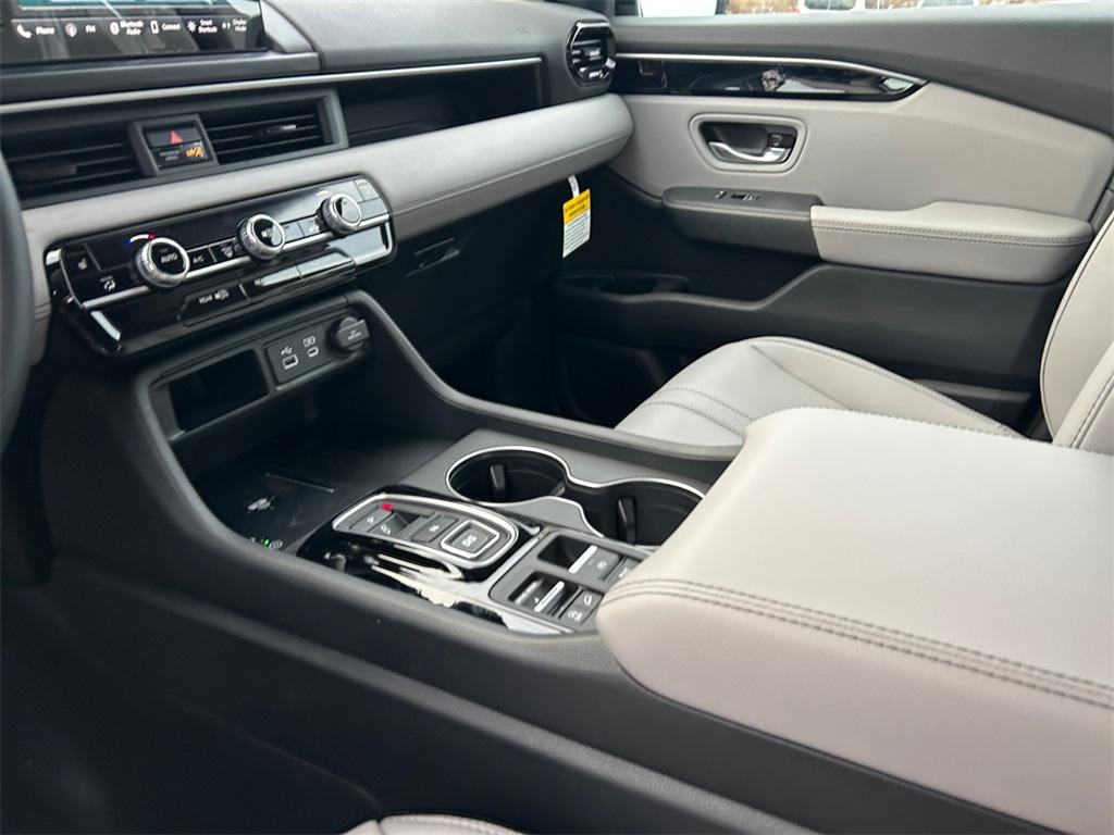new 2025 Honda Pilot car, priced at $47,095