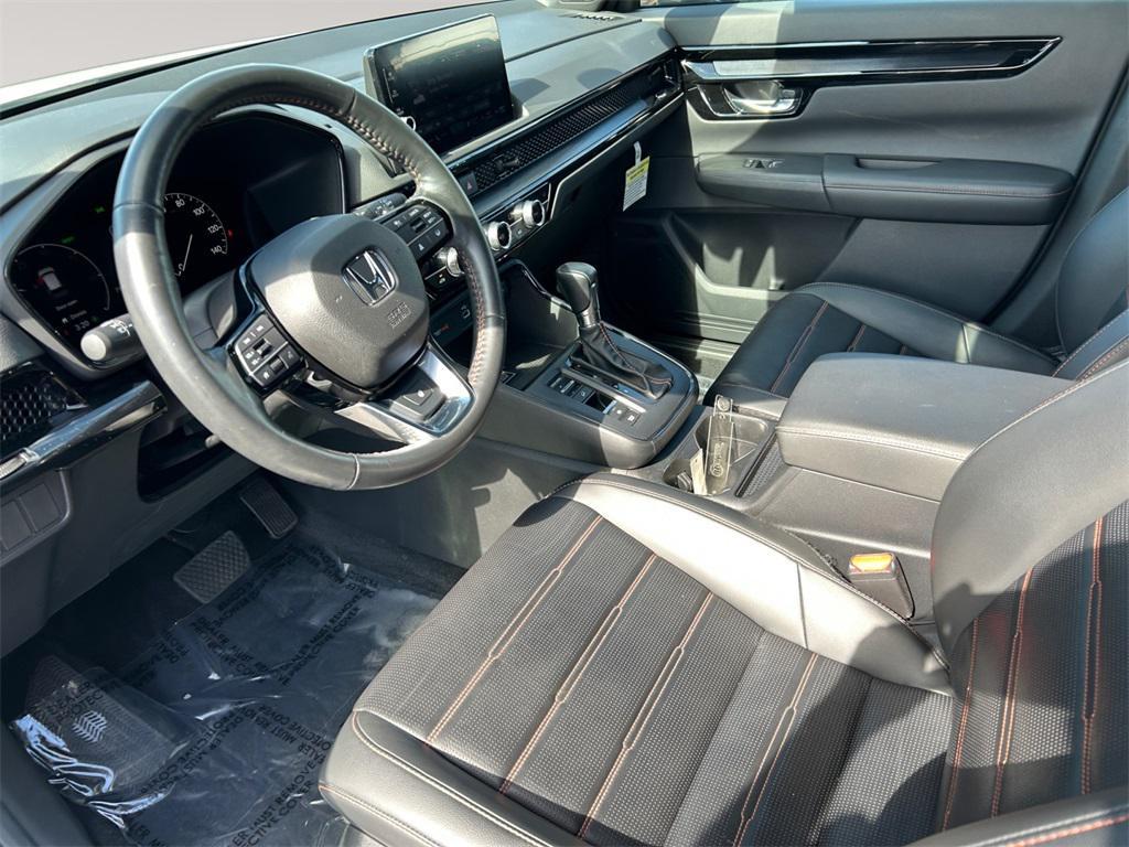used 2023 Honda CR-V Hybrid car, priced at $33,626