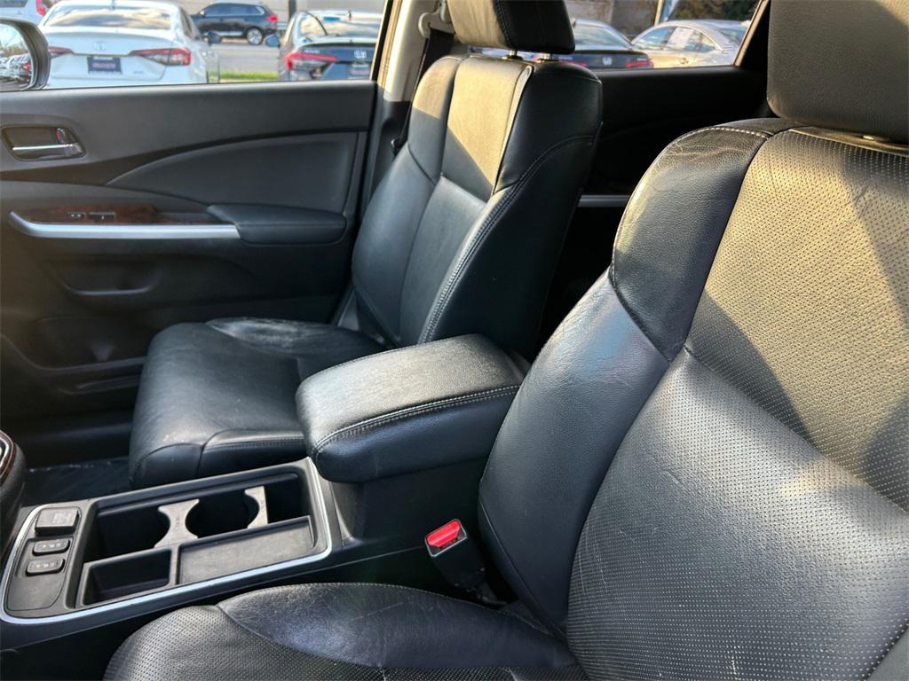 used 2015 Honda CR-V car, priced at $15,999