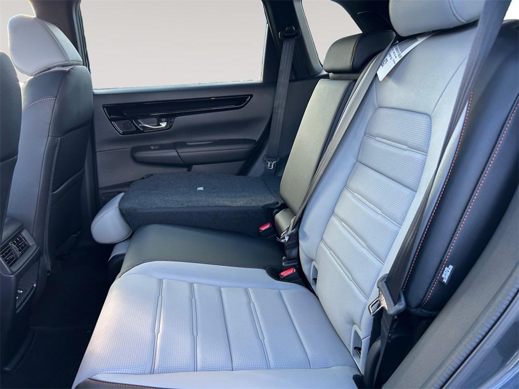 new 2026 Honda CR-V Hybrid car, priced at $43,700