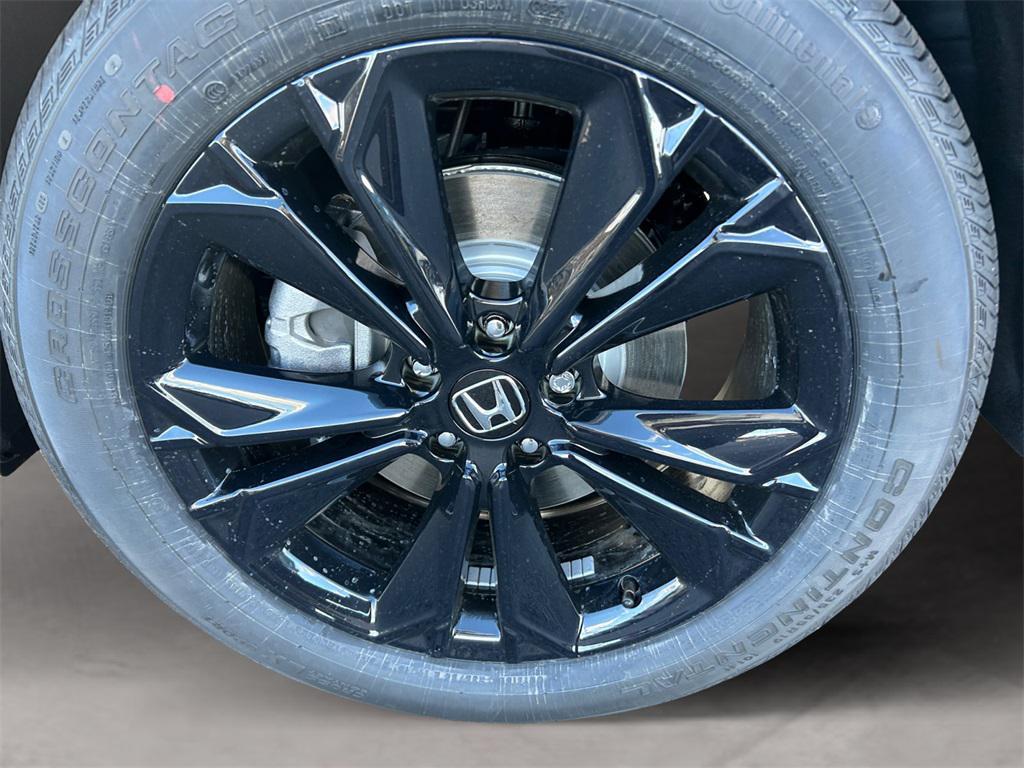 new 2026 Honda CR-V Hybrid car, priced at $43,700